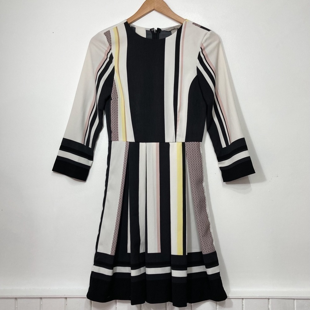 𝅺H&M Colorblock Stripe Round Neck 3/4 Sleeve Crepe Dress Size 0